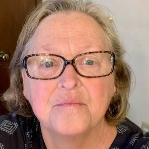 Meet your Posher, Charlotte